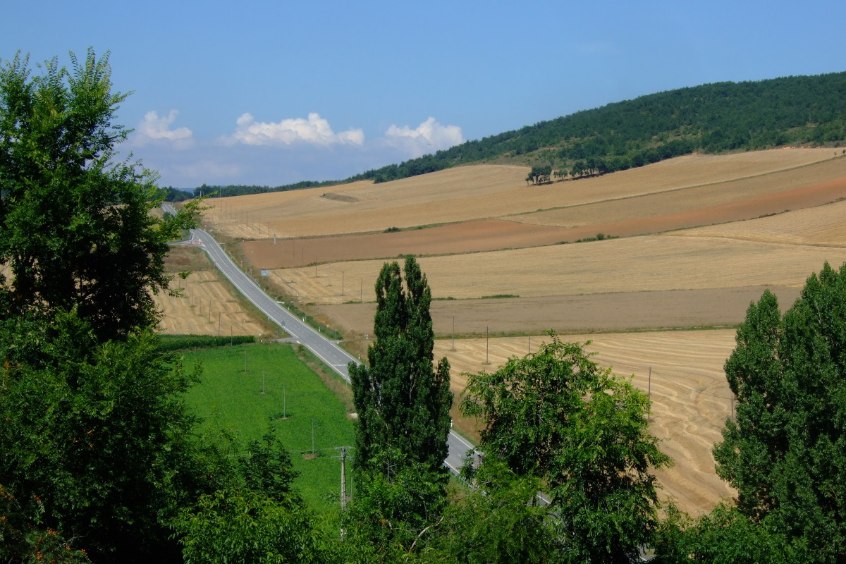 Carretera a Treviño y Vitoria